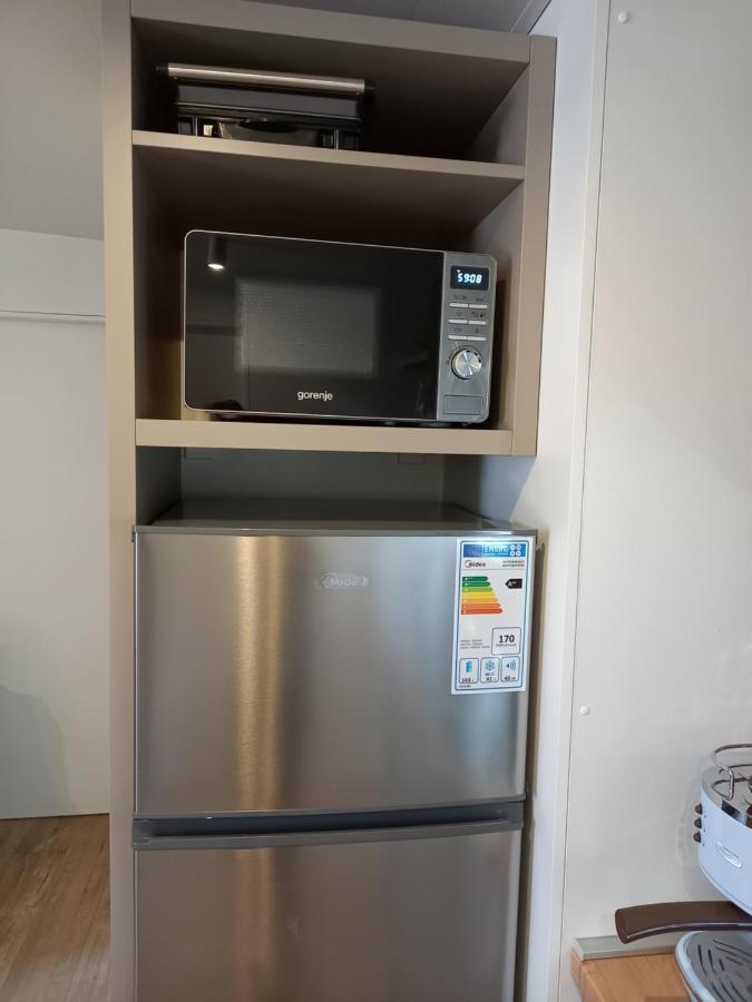 Mobile Home Agava 2 บีโอกราดนาโมรู ภายนอก รูปภาพ