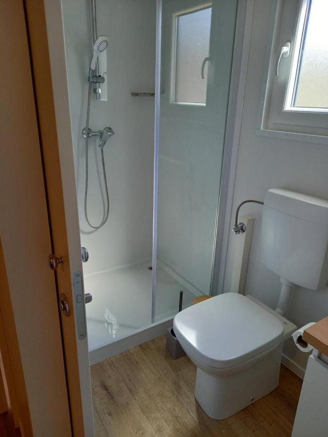 Mobile Home Agava 2 บีโอกราดนาโมรู ภายนอก รูปภาพ