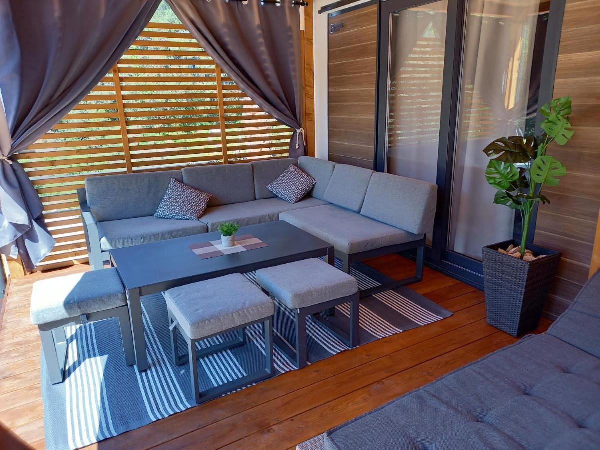Mobile Home Agava 2 บีโอกราดนาโมรู ภายนอก รูปภาพ