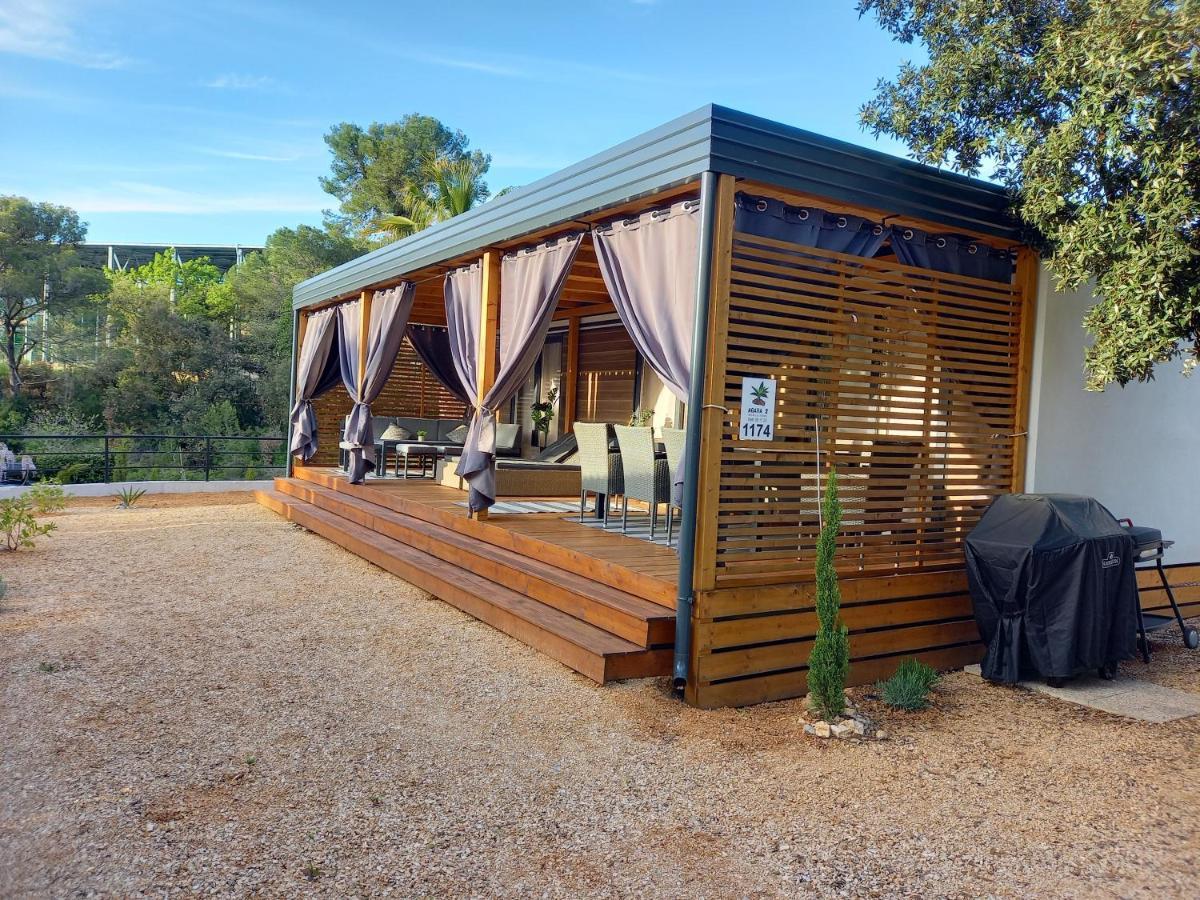 Mobile Home Agava 2 บีโอกราดนาโมรู ภายนอก รูปภาพ